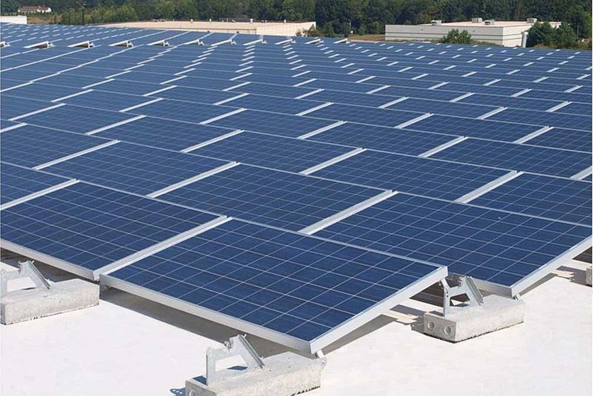 Flat-Roof-Solar-Mounting-Structure-Racking-System-with-Ballasts